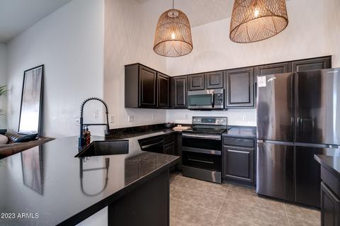 4314 E Tether Trl, Phoenix, AZ 85050 photo 8
