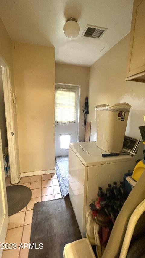 852 W Earll Dr, Phoenix, AZ 85013 photo 12