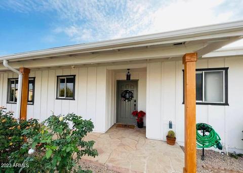1745 E Camino De Los Ranchos Dr, Phoenix, AZ 85022