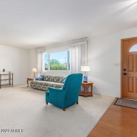 3041 E Yucca St, Phoenix, AZ 85028 photo 2