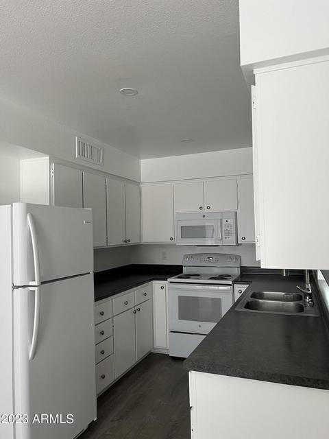 5518 E Lindstrom Ln #A5, Mesa, AZ 85215 photo 3