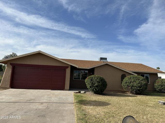 5802 W Tierra Buena Ln, Glendale, AZ 85306