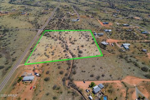 0000 S J 6 Ranch Rd #19, Benson, AZ 85602
