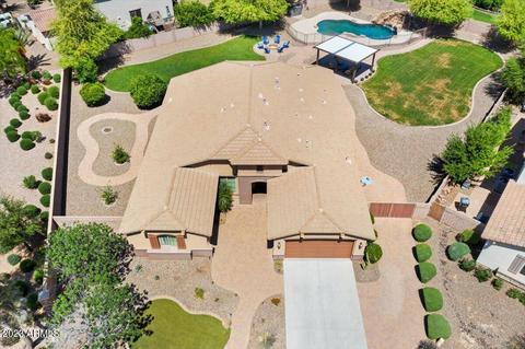 2666 E Carob Dr, Gilbert, AZ 85298 photo 4