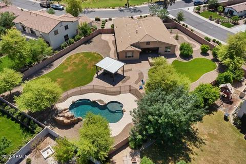 2666 E Carob Dr, Gilbert, AZ 85298 photo 2