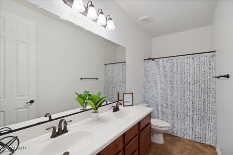 2666 E Carob Dr, Gilbert, AZ 85298 photo 5