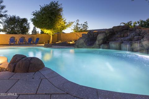 2666 E Carob Dr, Gilbert, AZ 85298 photo 25