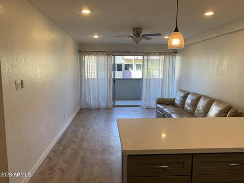 349 E Thomas Rd #E403, Phoenix, AZ 85012 photo 3