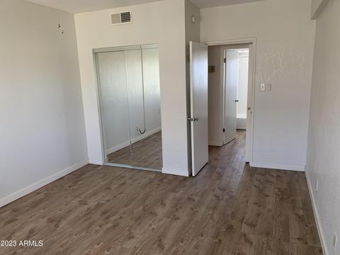 349 E Thomas Rd #E403, Phoenix, AZ 85012 photo 8
