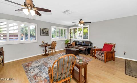 2943 E Cannon Dr, Phoenix, AZ 85028 photo 4