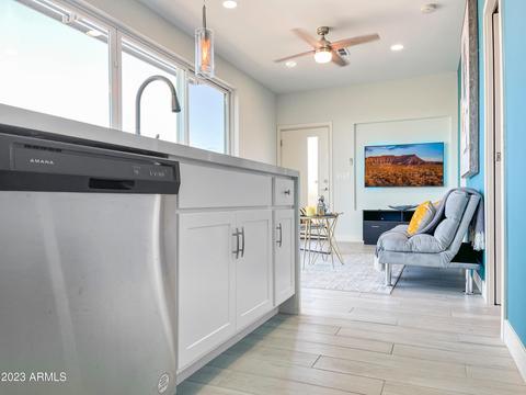 Kitchen - 1106 W Vogel Ave, Phoenix, AZ 85021 photo 3 of 10