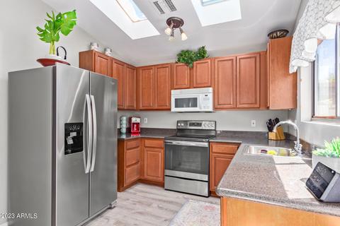 4543 E Renee Dr, Phoenix, AZ 85050 photo 6