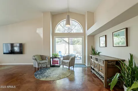 2041 E Lodge Dr, Tempe, AZ 85283 photo 7