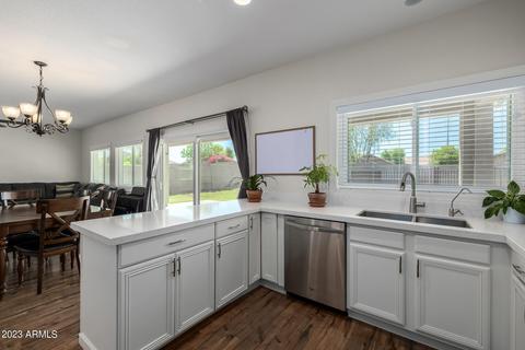 3807 E Thunderheart Trl, Gilbert, AZ 85297 photo 10