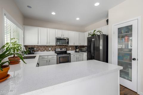 3807 E Thunderheart Trl, Gilbert, AZ 85297 photo 11