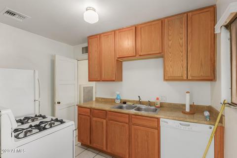 9042 N 3rd Ave, Phoenix, AZ 85021 photo 14