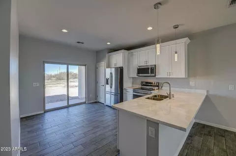 3455 W Madera Dr, Eloy, AZ 85131