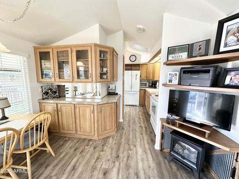 390 S Hawks Eye Dr, Apache Junction, AZ 85119 photo 27