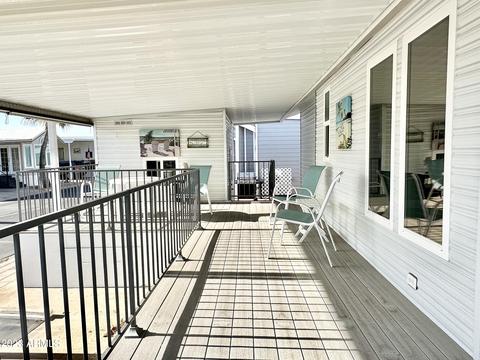 390 S Hawks Eye Dr, Apache Junction, AZ 85119 photo 9