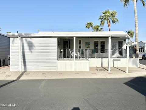 390 S Hawks Eye Dr, Apache Junction, AZ 85119 photo 4