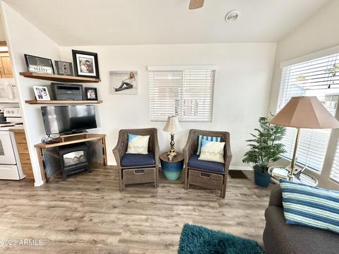 390 S Hawks Eye Dr, Apache Junction, AZ 85119 photo 20
