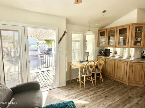 390 S Hawks Eye Dr, Apache Junction, AZ 85119 photo 22