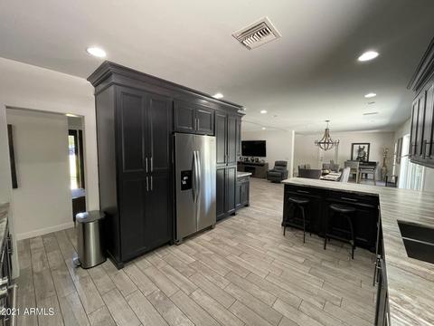 526 E Carter Rd, Phoenix, AZ 85042 photo 4