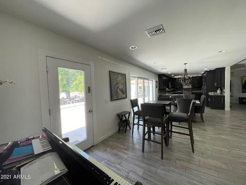 526 E Carter Rd, Phoenix, AZ 85042 photo 12