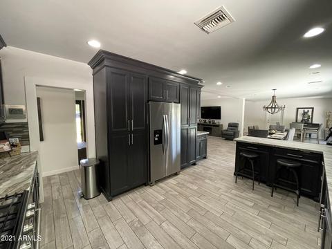526 E Carter Rd, Phoenix, AZ 85042 photo 5