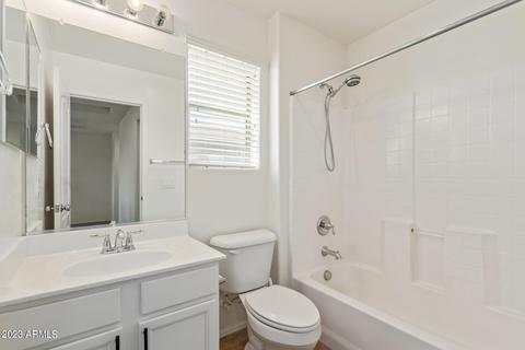 2132 S Martingale Rd, Gilbert, AZ 85295 photo 12