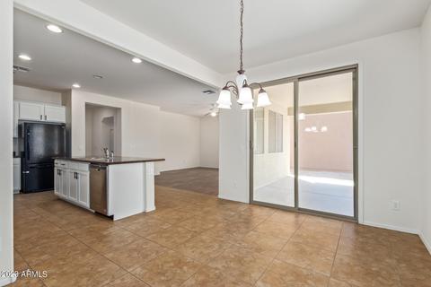 2132 S Martingale Rd, Gilbert, AZ 85295 photo 5