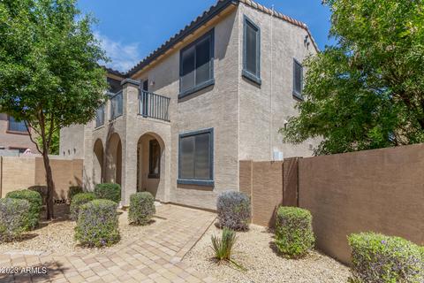 2340 W Dusty Wren Dr, Phoenix, AZ 85085