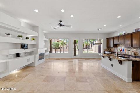 4368 E Briles Rd, Phoenix, AZ 85050 photo 12