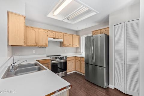 1114 S Surfside Dr, Gilbert, AZ 85233 photo 9