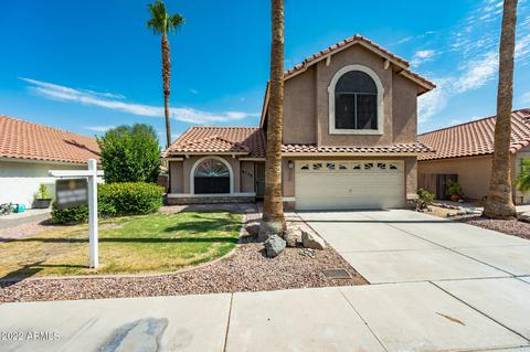 6728 W Sack Dr, Glendale, AZ 85308