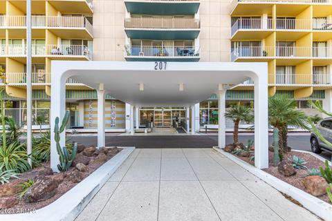 207 W Clarendon Ave #D14, Phoenix, AZ 85013