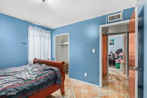 8132 W Avalon Dr, Phoenix, AZ 85033 photo 10
