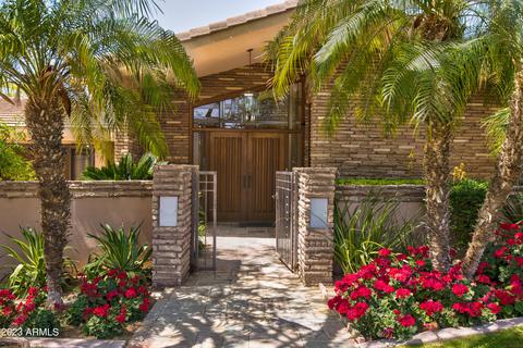 4221 E Mcdonald Dr, Phoenix, AZ 85018 photo 4