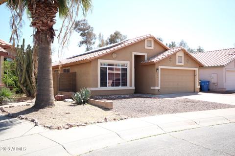 2311 E Morrow Dr, Phoenix, AZ 85024 photo 2