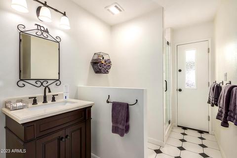 8249 N 1st Dr, Phoenix, AZ 85021 photo 20