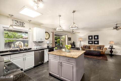 8249 N 1st Dr, Phoenix, AZ 85021 photo 9