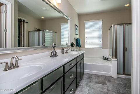 1640 E Nightingale Ln, Gilbert, AZ 85298 photo 22