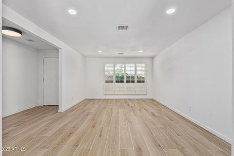 311 E Sharon Ave, Phoenix, AZ 85022 photo 12