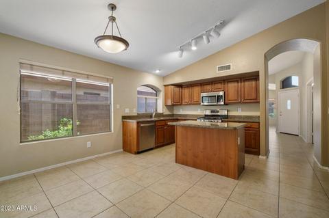 4314 E Lone Cactus Dr, Phoenix, AZ 85050 photo 14