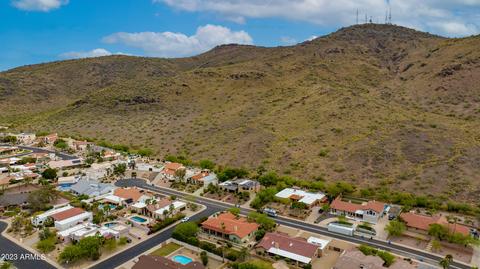 1202 W Aster Dr, Phoenix, AZ 85029
