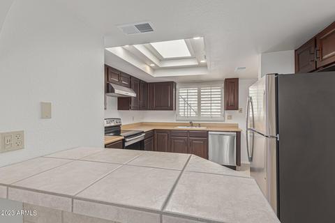 820 E Fern Dr N, Phoenix, AZ 85014 photo 10