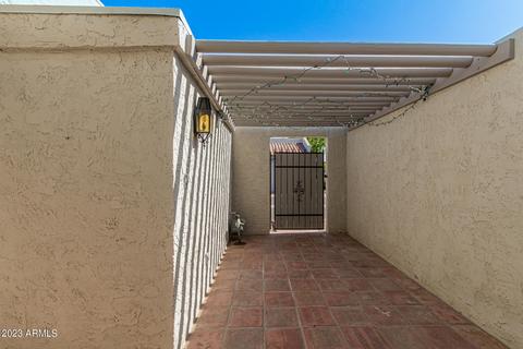 820 E Fern Dr N, Phoenix, AZ 85014 photo 5