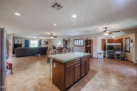 4952 W Harmont Dr, Glendale, AZ 85302