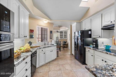 1700 E Lakeside Dr #8, Gilbert, AZ 85234