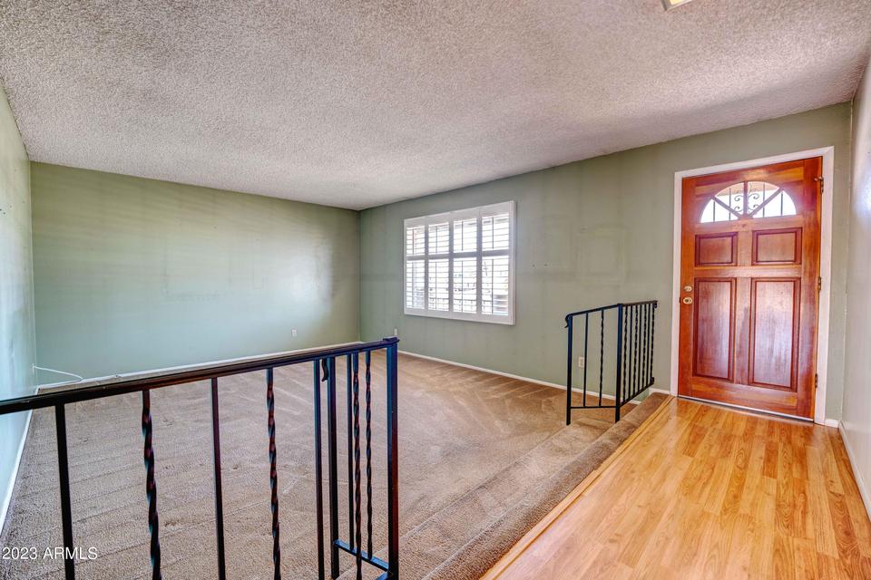  3823 W Barnes Ln, Phoenix, AZ 85051 photo 6